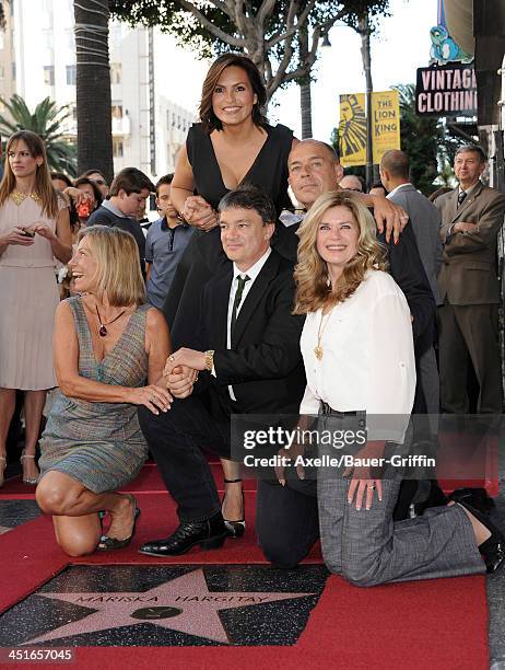 Mariska Hargitay, stepmother Ellen Hargitay, half-sister Jayne Marie Mansfield, brothers Mickey Hargitay Jr. And Zoltan Hargitay attend the ceremony...