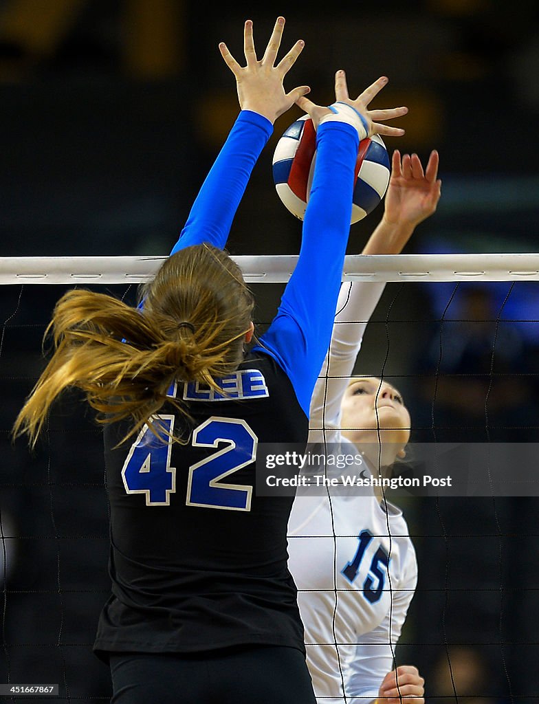 Loudoun County plays Jamestown the Virginia 4A state volleyball championship