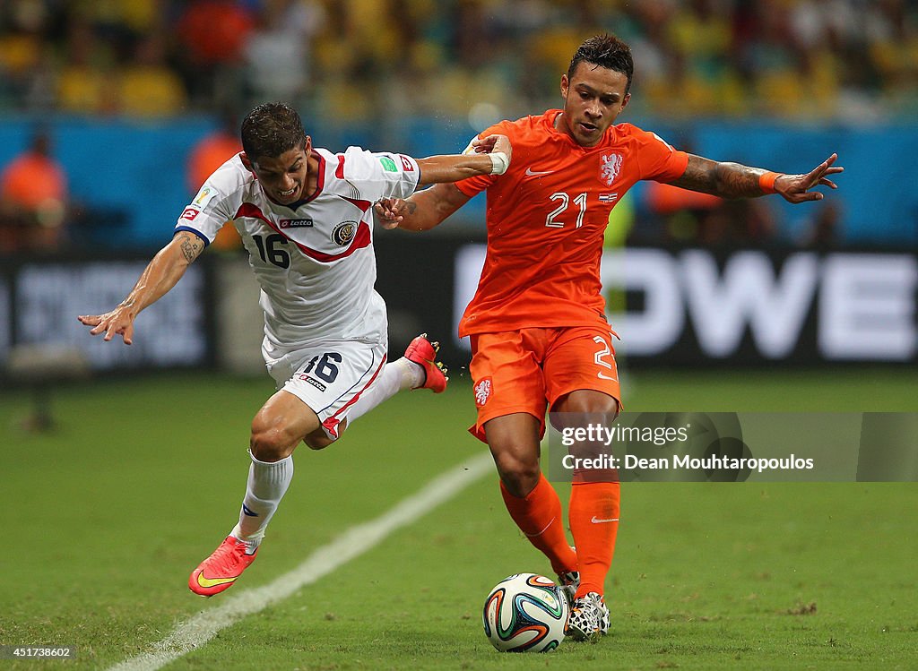 Netherlands v Costa Rica: Quarter Final - 2014 FIFA World Cup Brazil