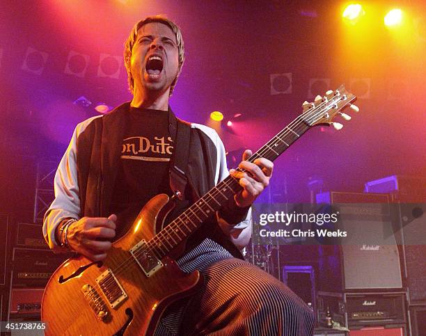 Kevin Rene Cadogan Third Eye Blind In Concert Photos and Premium High Res Pictures - Getty ...