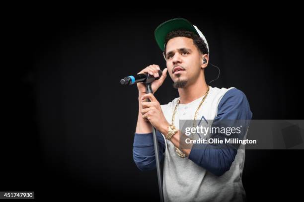 Jcole (Rapper) Photos and Premium High Res Pictures - Getty Images