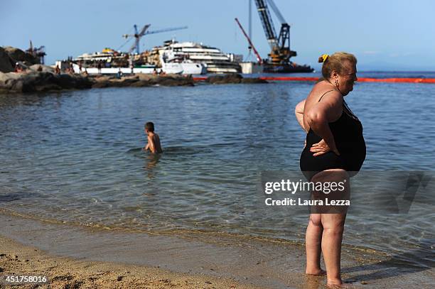 Define Sponson 81 Sponson Stock Photos, High-Res Pictures, and Images - Getty Images