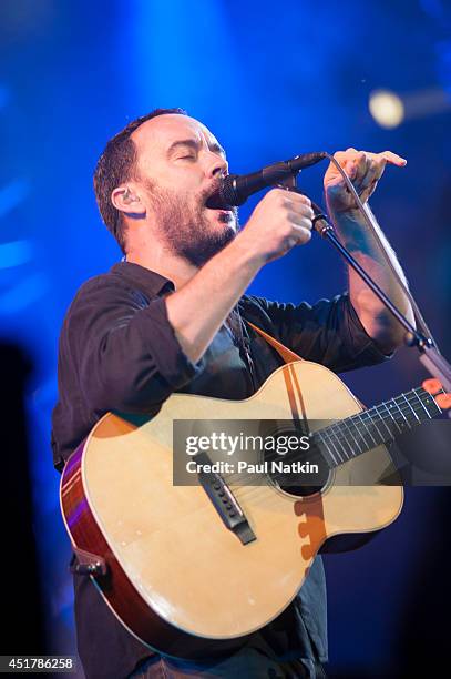 Dave Matthews performs at FirstMerit Bank Pavilion at Northerly Island on July 4, 2014 in Chicago, Illinois.