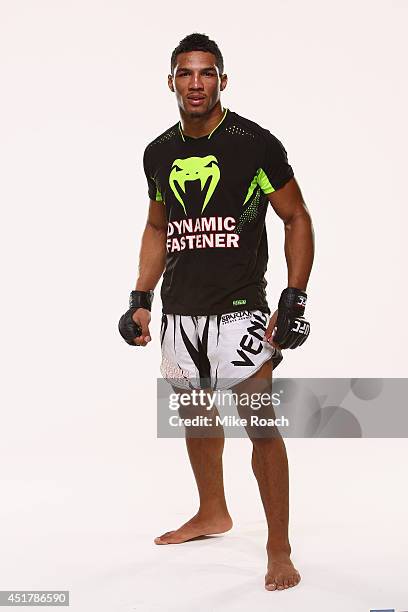Jesse Ronson Mma 105 Jesse Roach Photos & High Res Pictures - Getty Images