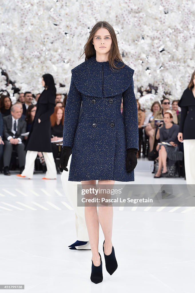 Christian Dior: Runway - Paris Fashion Week : Haute-Couture Fall/Winter 2014-2015