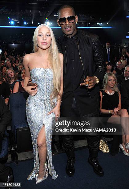 Lady Gaga and R Kelly attend 2013 American Music Awards at Nokia Theatre L.A. Live on November 24, 2013 in Los Angeles, California.