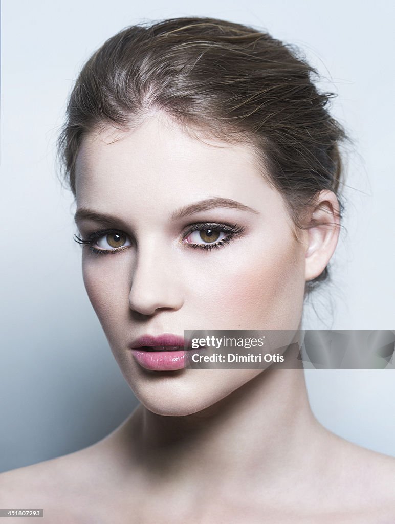 Natural beauty portrait of young brunette woman