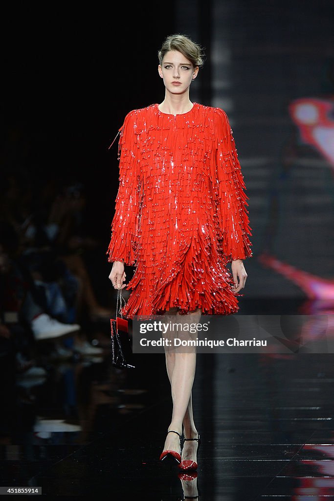 Giorgio Armani Prive : Runway - Paris Fashion Week : Haute Couture Fall/Winter 2014-2015