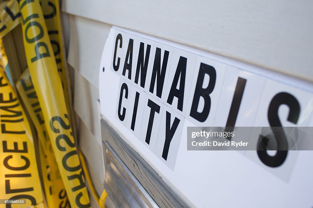 First Retail Marijuana Stores Open In Washington State