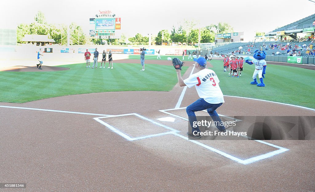 Baseball Legend Dale Murphy Joins Mobil Super For "Go The Distance" Baseball Tour Stop In Salt Lake City