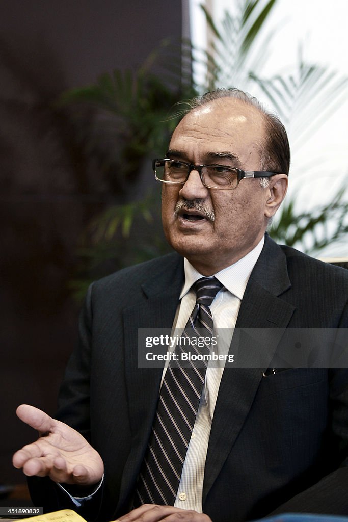 Naeem Rohri Naeem Khalid Lodhi, chief executive officer of Fauji Fertilizer Co ...