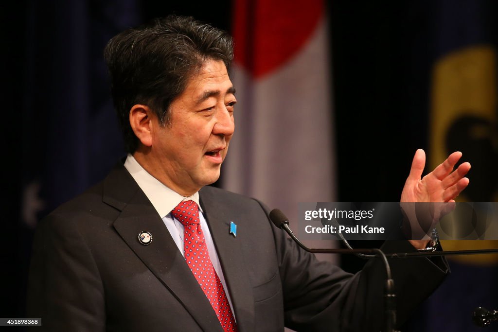 Japanese Prime Minister Shinzo Abe Visits Australia