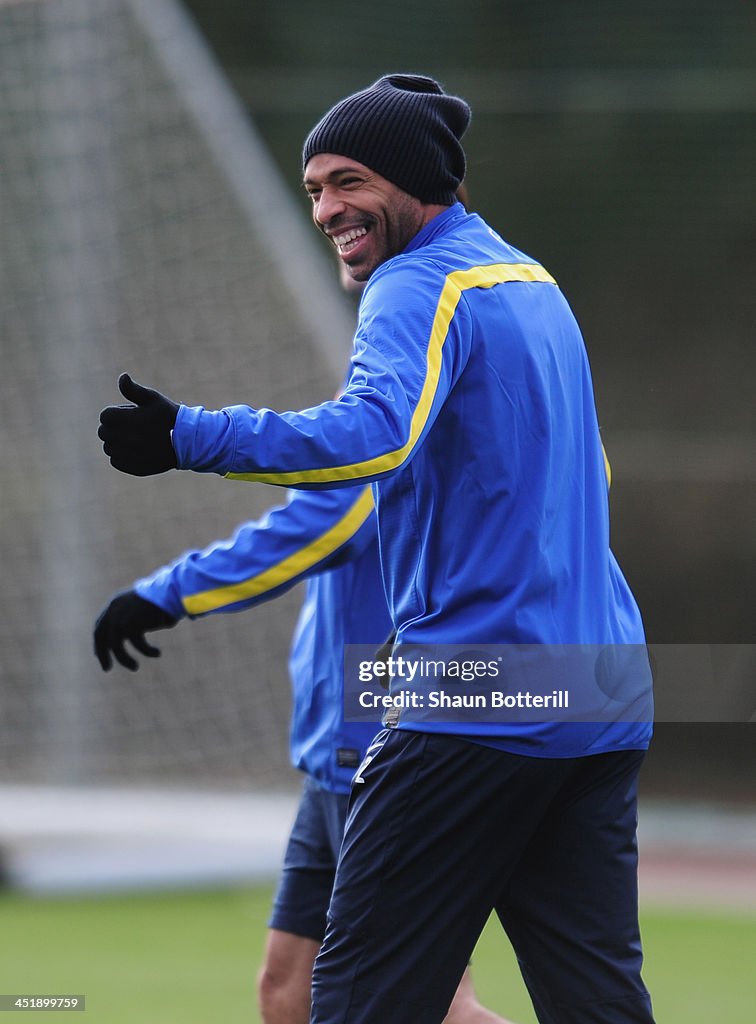 Arsenal Training Session and Press Conference