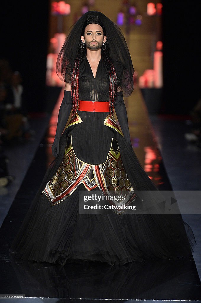 Jean Paul Gaultier - Couture Fall 2014 Runway - Paris Haute Couture Fashion Week