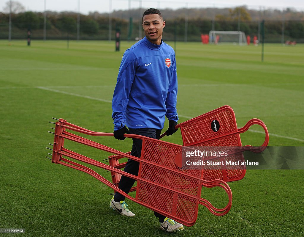 Arsenal Training Session and Press Conference