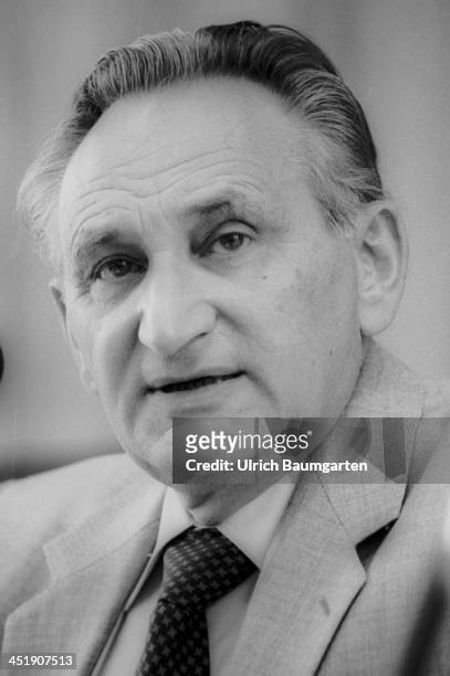 Egon Bahr during a press conference in Bonn, on May 16, 1982 in Bonn, Germany.