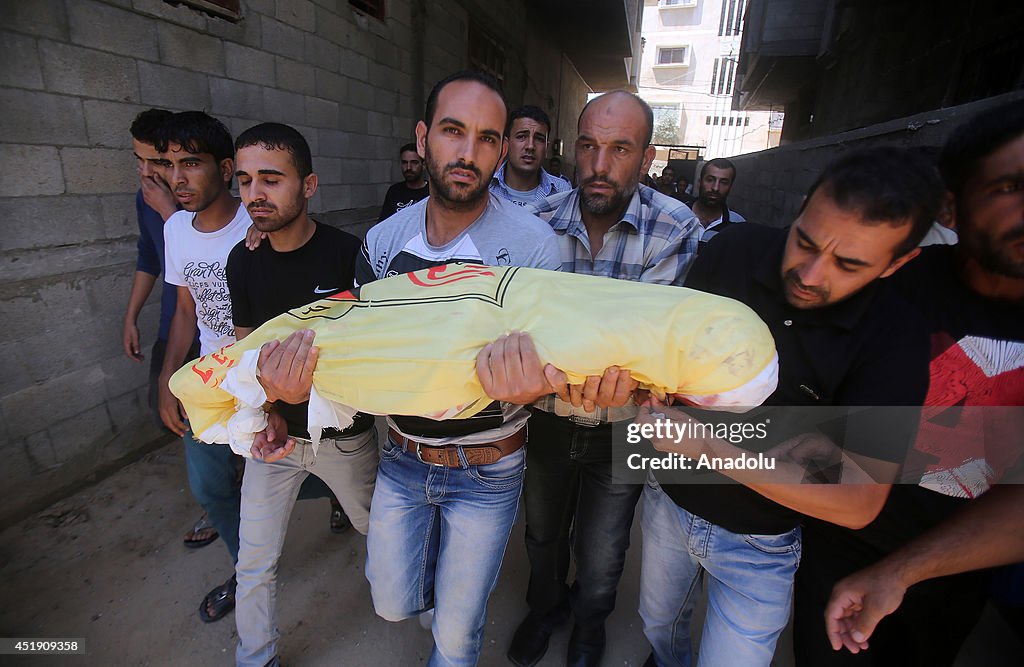 Funeral for 7 Palestinians killed in Israeli airstrike