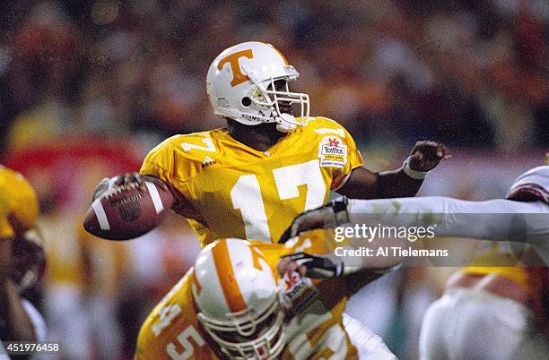 Fiesta Bowl: Closeup of Tennessee QB Tee Martin in action, passing vs Florida State at Sun Devil Stadium. Tempe, AZ 11/4/1999 CREDIT: Al Tielemans