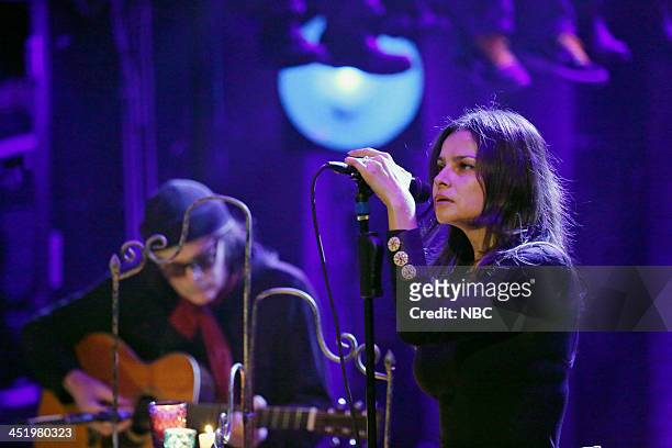Episode 936 -- Pictured: Musical guests David Roback, Hope Sandoval of Mazzy Star perform "California" on Monday, November 25, 2013 --