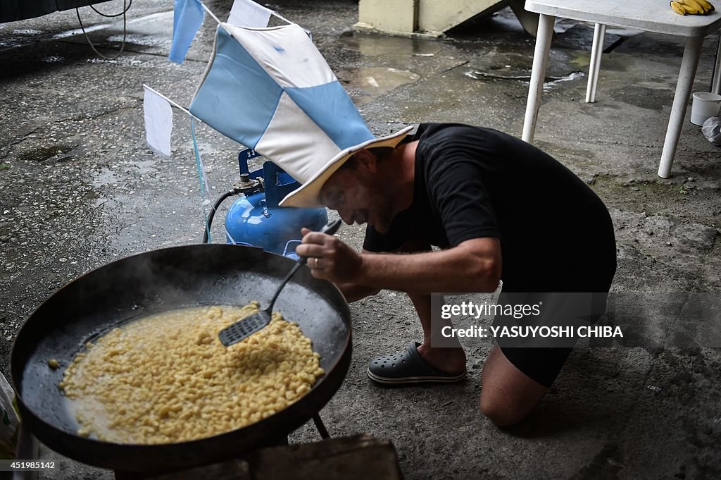 FBL-WC-2014-ARG-FANS