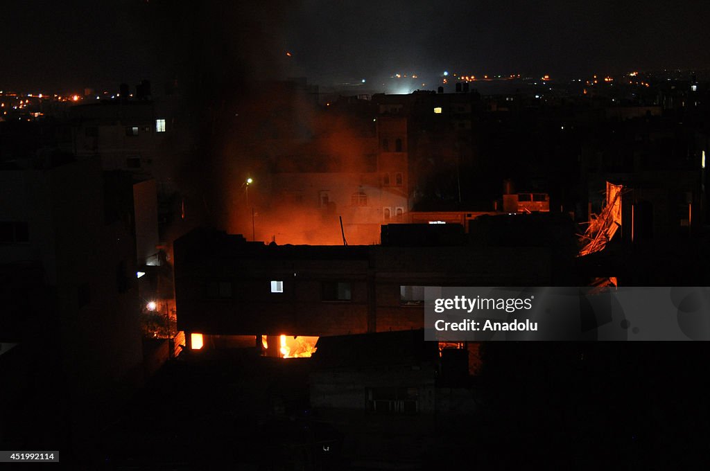 Israeli air strikes on Gaza