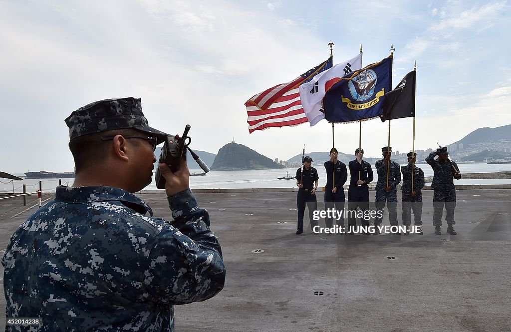 SKOREA-US-NKOREA-MILITARY-CARRIER