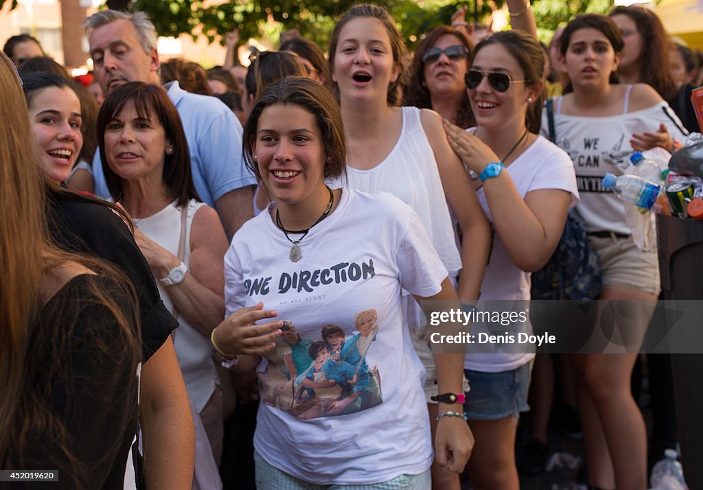 Fans Gather For One Direction Concert In Madrid