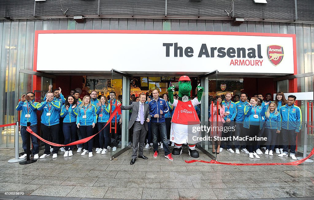 Arsenal Store Opening
