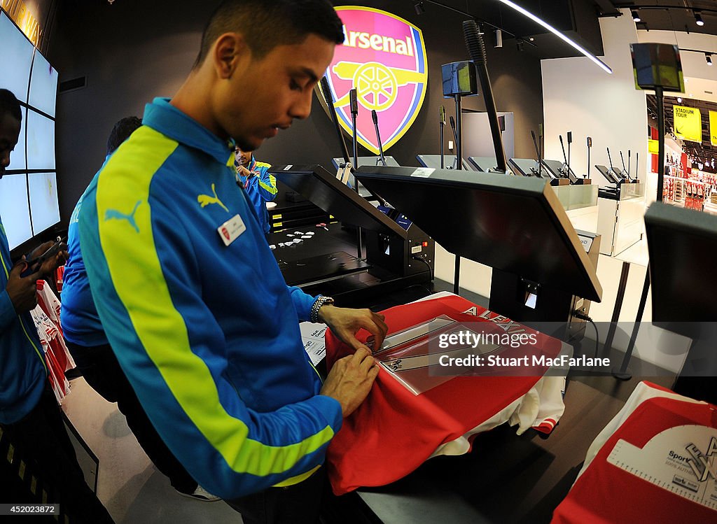 Arsenal Store Opening