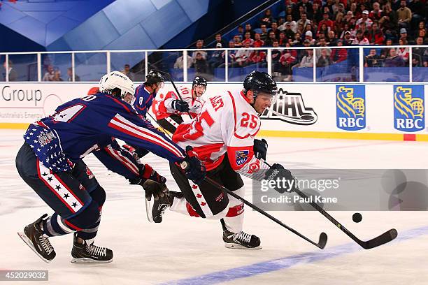 Blair Riley Kevin Lind Photos and Premium High Res Pictures - Getty Images