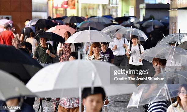 Typhoon Approximations and Rainfall Forecast Typhoon Approximations and Rainfall Forecast