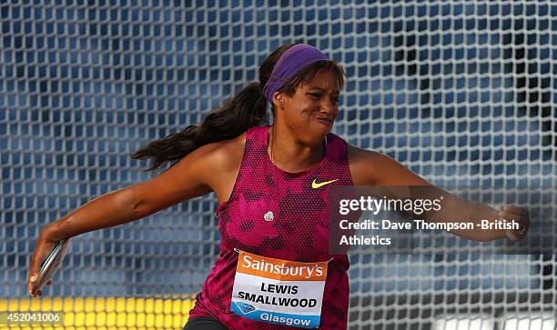 Gia Lewis Smallwood Photos and Premium High Res Pictures Getty Images