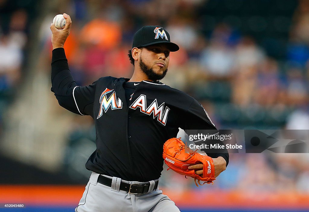 Miami Marlins v New York Mets