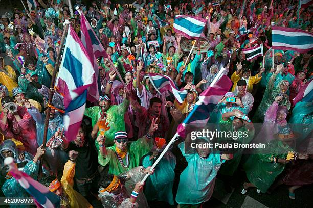 Anti-government protesters demonstrate outside the Ministry of Interior in a bid to oust the current government of Yingluck Shinawatra November 26,...