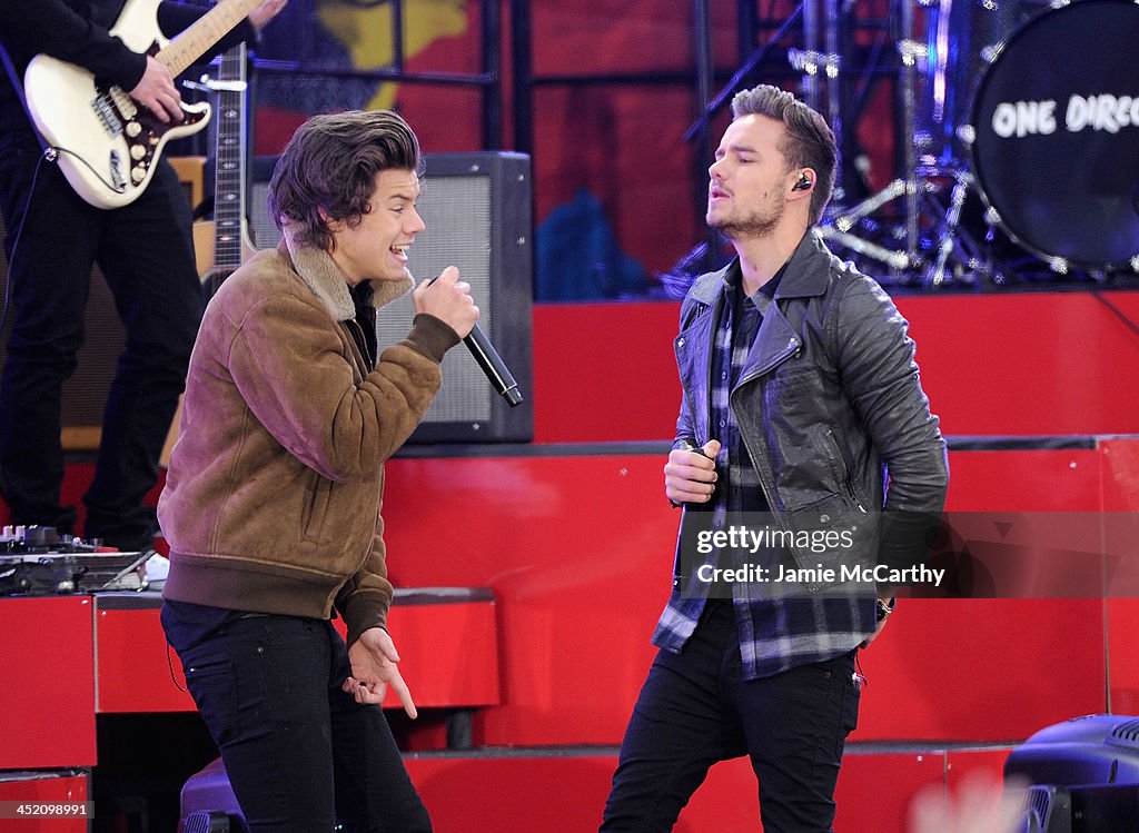 One Direction Perform On ABC's "Good Morning America"