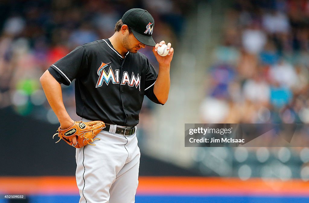 Miami Marlins v New York Mets