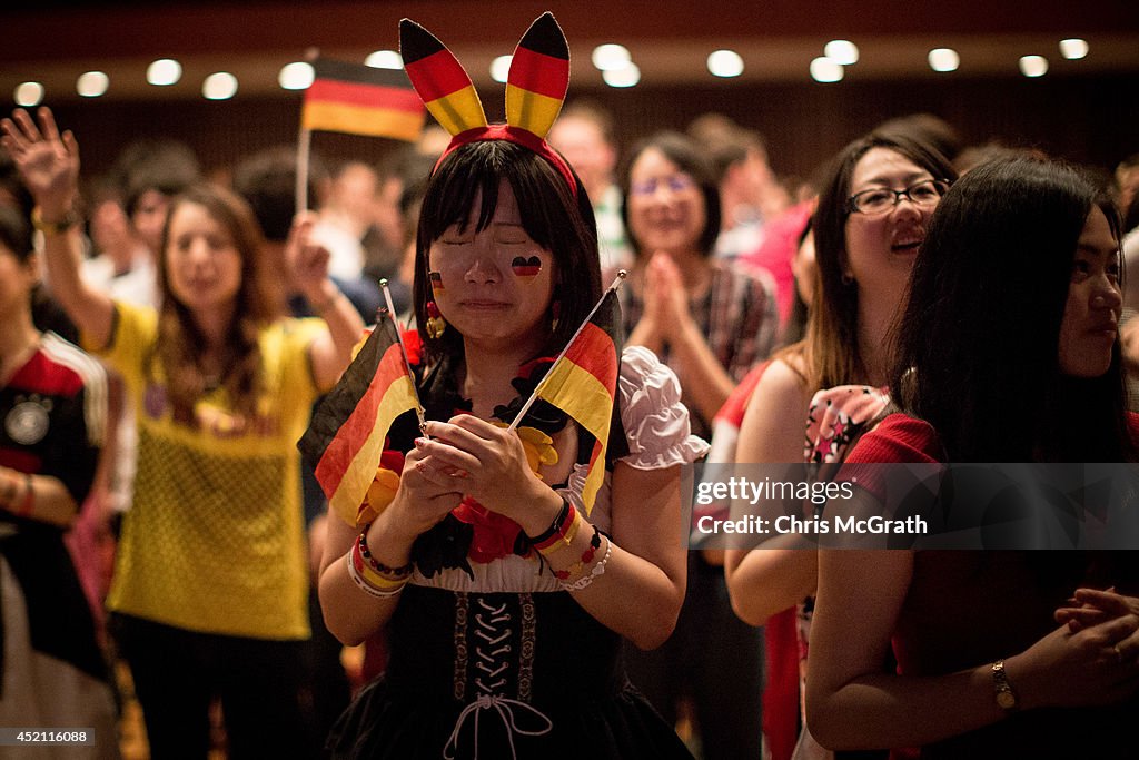 Japanese Fans Watch 2014 FIFA World Cup