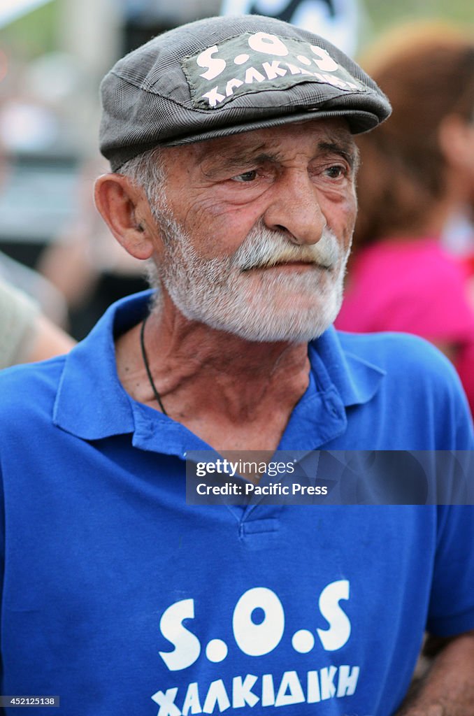 An elder demonstrator from Halkidiki region of Northern...