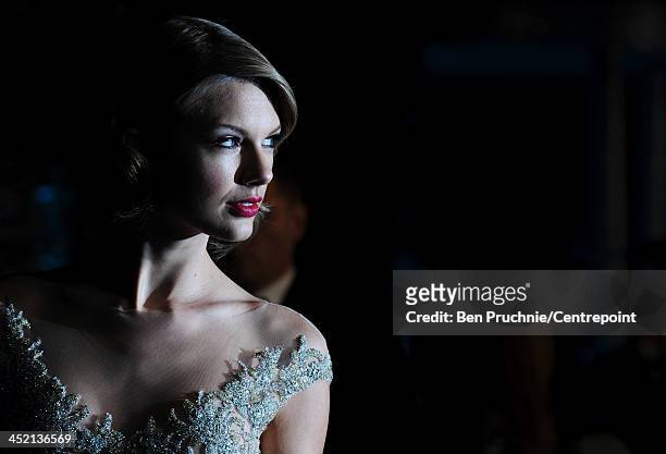 Taylor Swift attends the Winter White Gala In Aid Of Centrepoint on November 26, 2013 in London, England.
