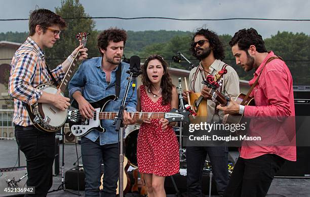 David Senft, Don Mitchell, Heather Maloney, Auyon Kukhaji and Harris Paseltner of Heather Maloney and Darlingside perform during the 2014 Green River...