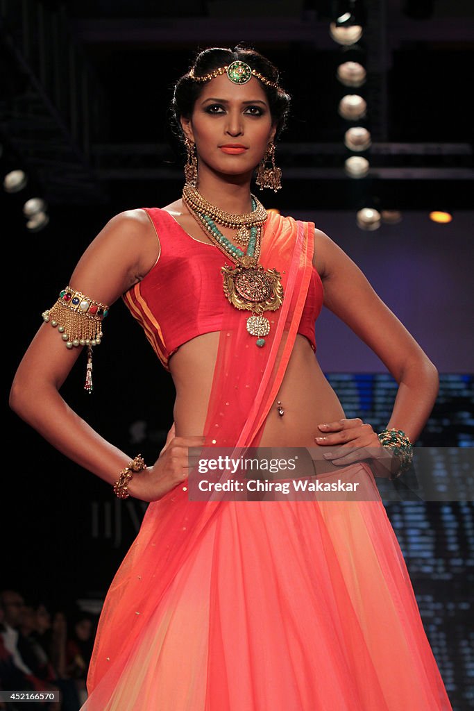 India International Jewellery Week 2014 - Day 1