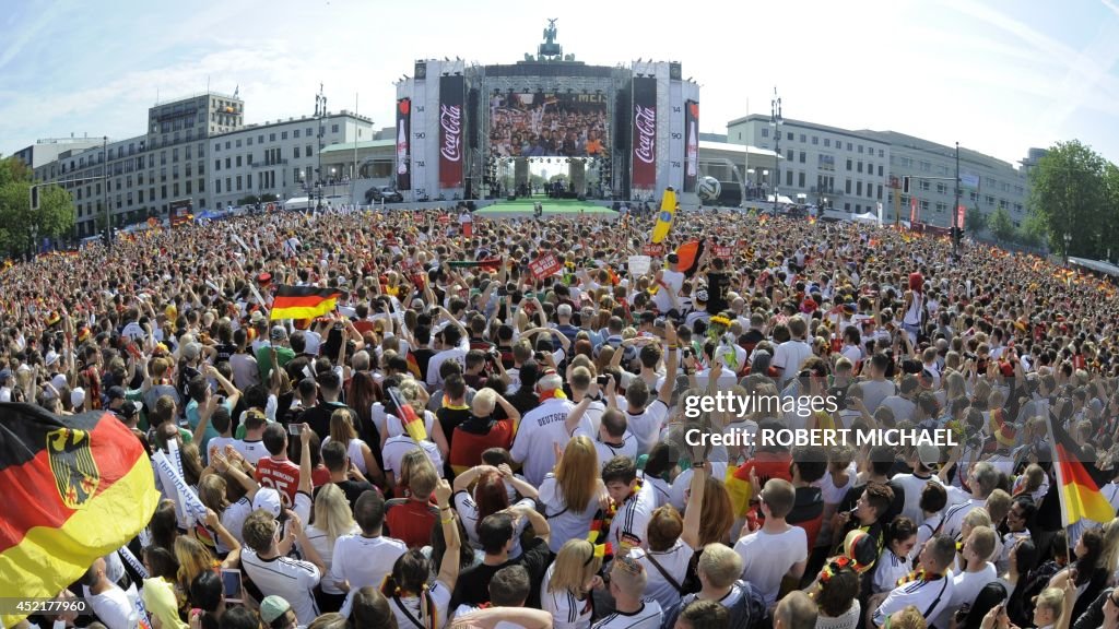 FBL-WC-2014-GER-FANS