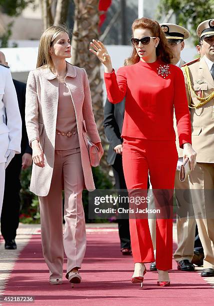 Queen Letizia of Spain and Princess Lalla Salma of Morocco visit the Lalla Salma Centre for Research Against Cancer on July 15, 2014 in Rabat,...