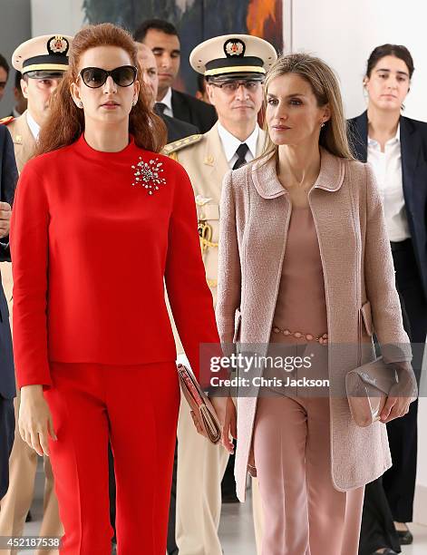 Queen Letizia of Spain and Princess Lalla Salma of Morocco visit the Lalla Salma Centre for Research Against Cancer on July 15, 2014 in Rabat,...
