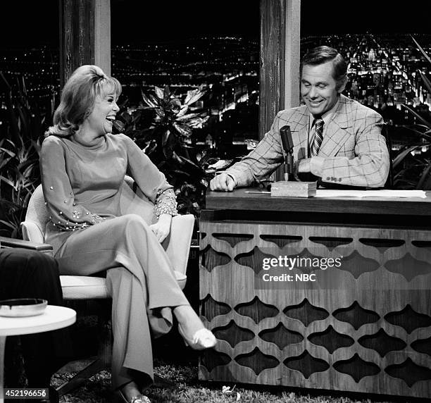 Pictured: Musical guest Jaye P. Morgan during an interview with host Johnny Carson on November 17, 1970 --