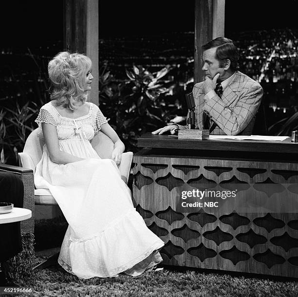 Pictured: Actress Goldie Hawn during an interview with host Johnny Carson on November 17, 1970 --