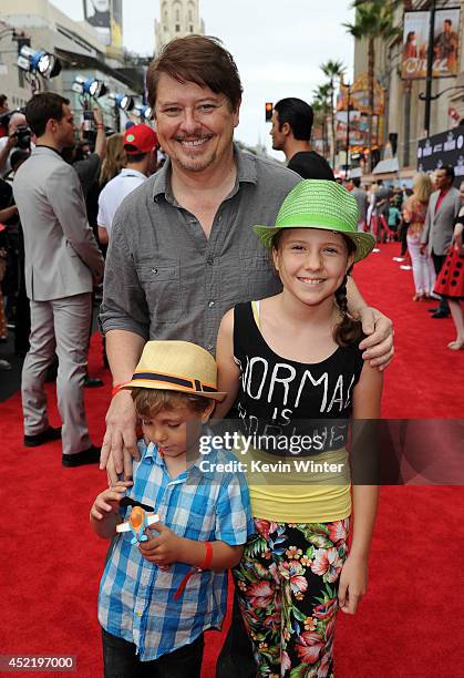 Actor Dave Foley, Alina Foley and Dorian Foley attend the premiere of Disney's "Planes: Fire & Rescue" at the El Capitan Theatre on July 15, 2014 in...