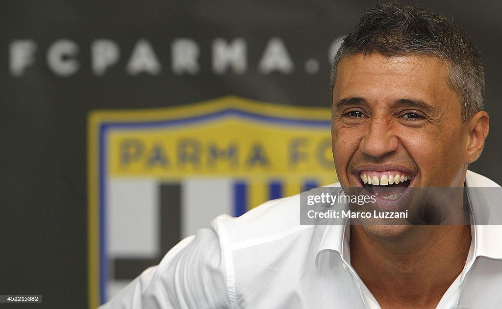 FC Parma Training Session & Press Conference