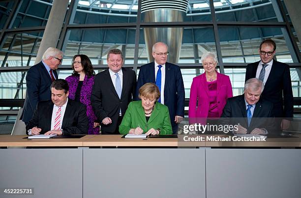 German Chancellor and Chairwoman of the German Christian Democrats Angela Merkel , Chairman of the Bavarian Christian Democrats Horst Seehofer and...