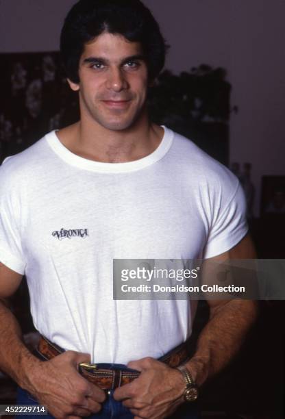 Actor and bodybuilder Lou Ferrigno poses for a portrait in circa 1980 in Los Angeles, California.